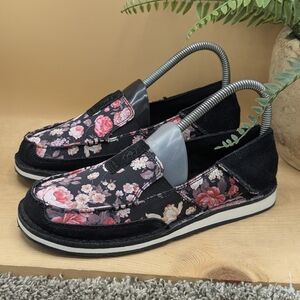 Ariat Cruiser Women's Size 6B Slip On Shoes Casual Comfort Walking
